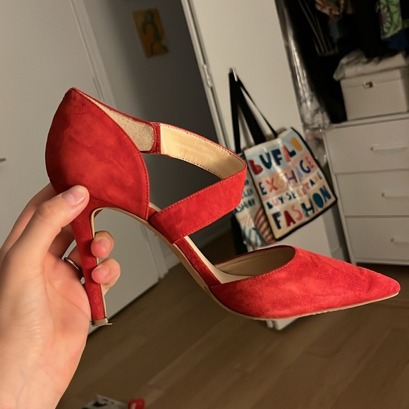 Red Charlotte Point Toe Heels - Picture 3 of 4